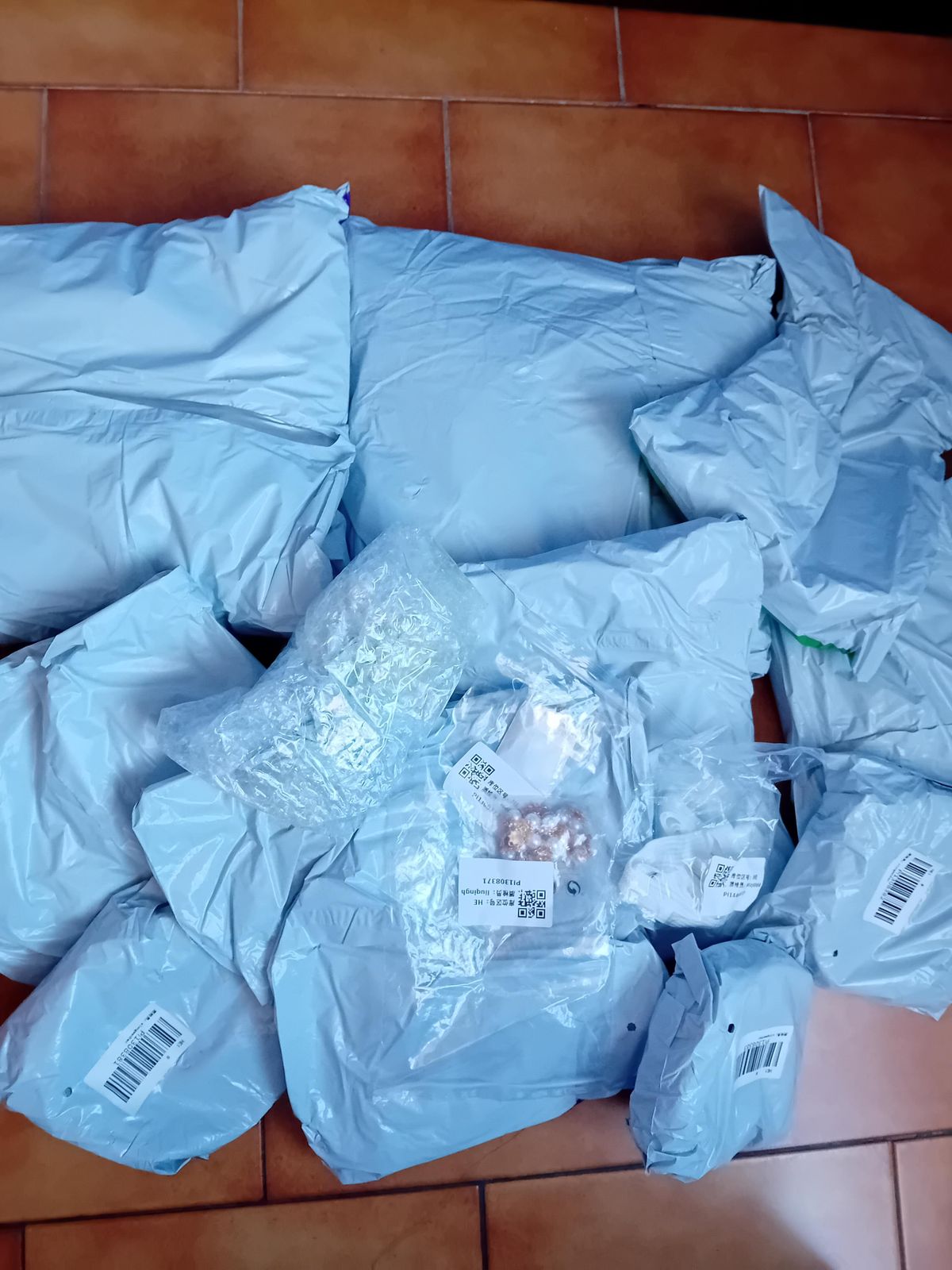Cheapest First Mulebuy Haul 2026 | 3.7kg Reddit Beginner — photo 2 of 8